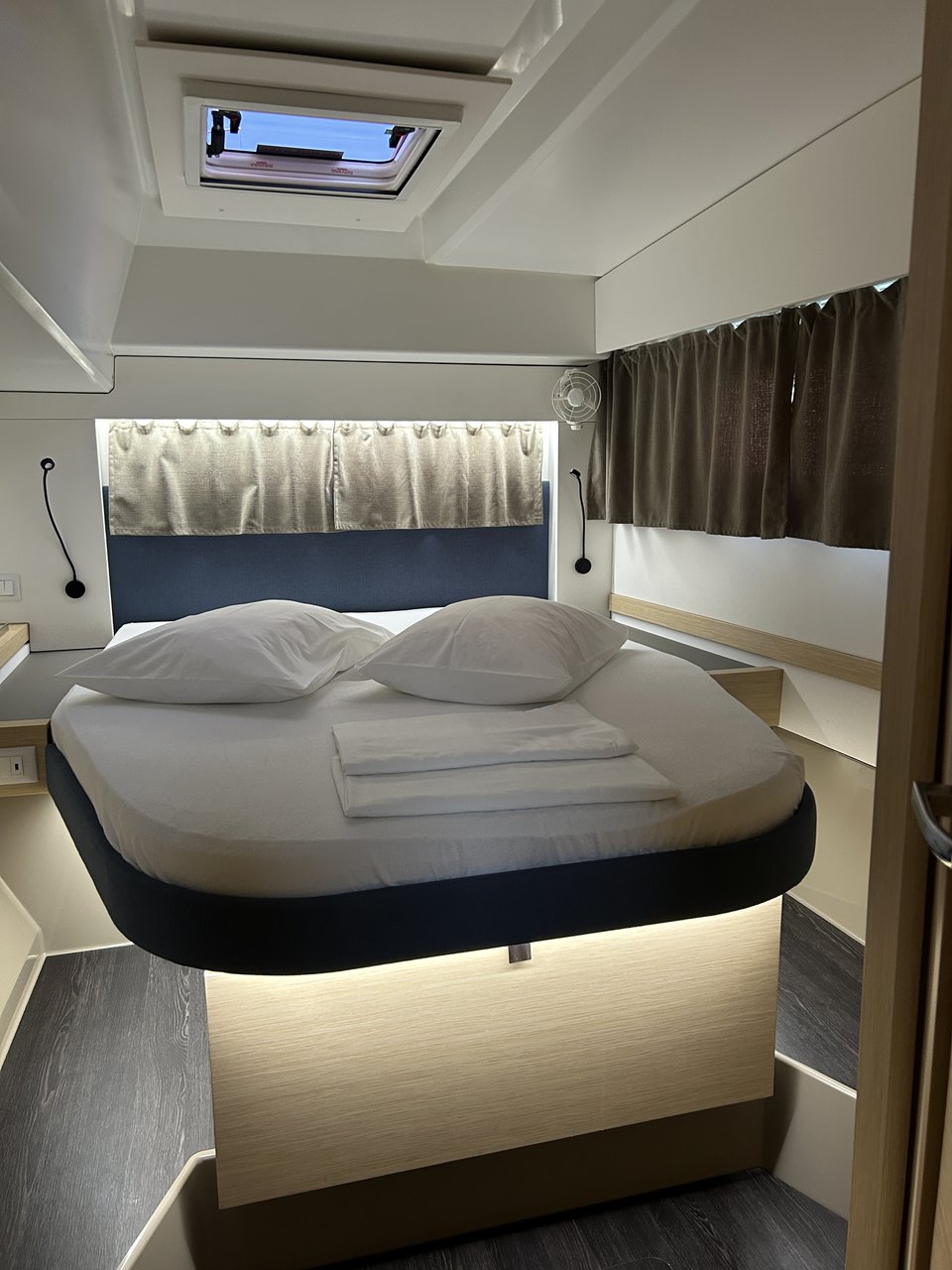 Fountaine Pajot Astrea 42 - 4 + 2 cab. — photo 15