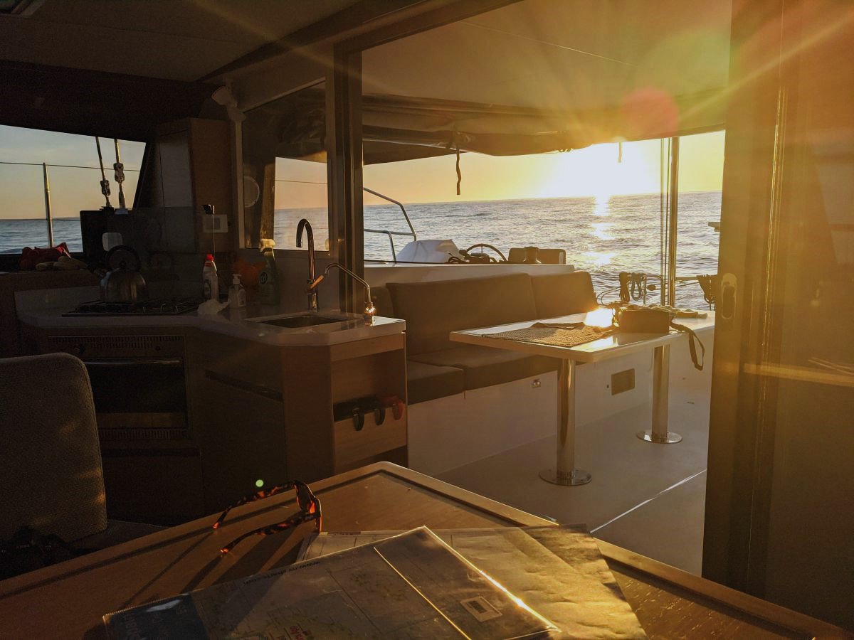 Bavaria Nautitech 40 Open - 4 + 2 cab. — photo 15