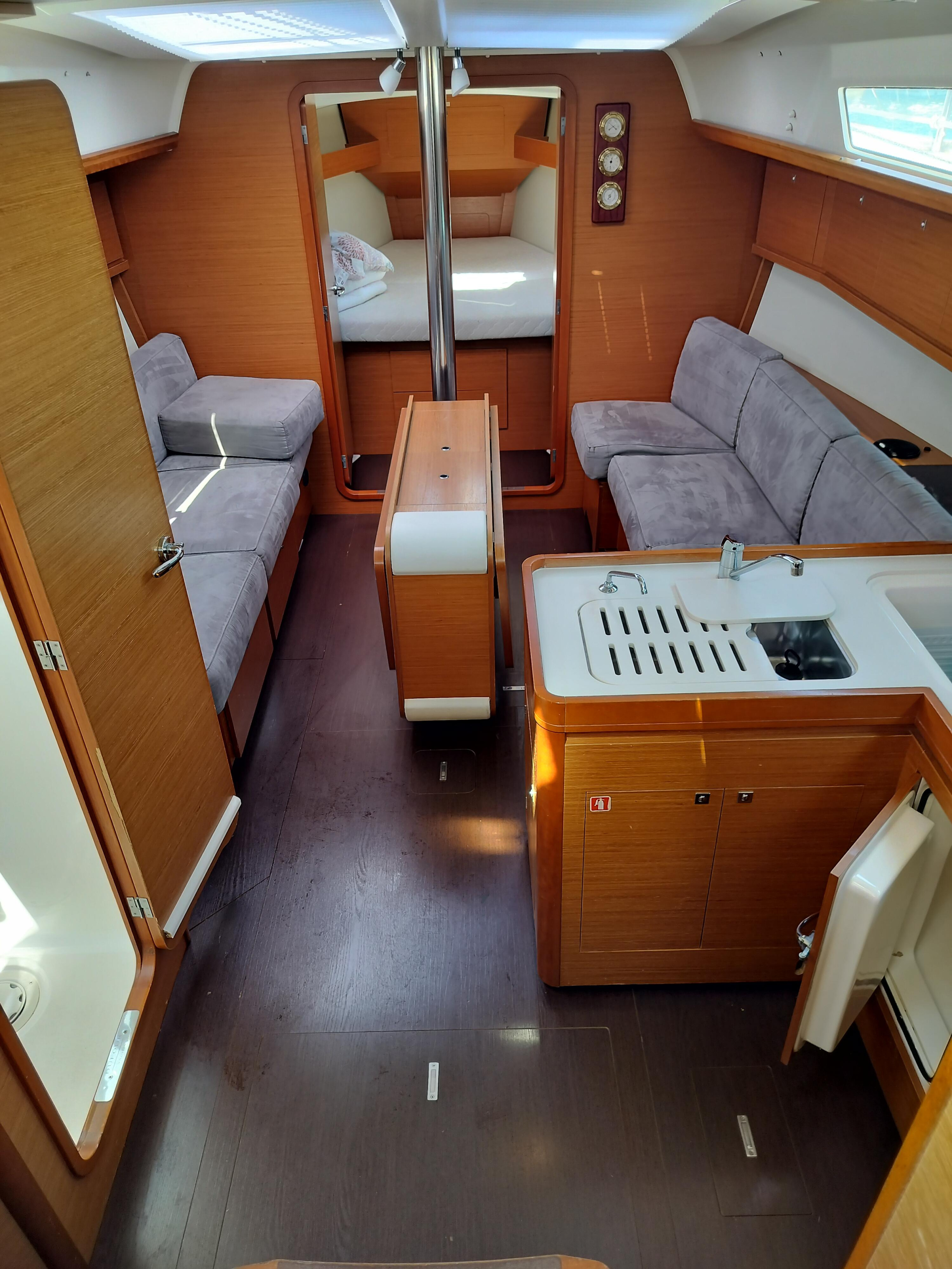 Dufour 382 GL — photo 5