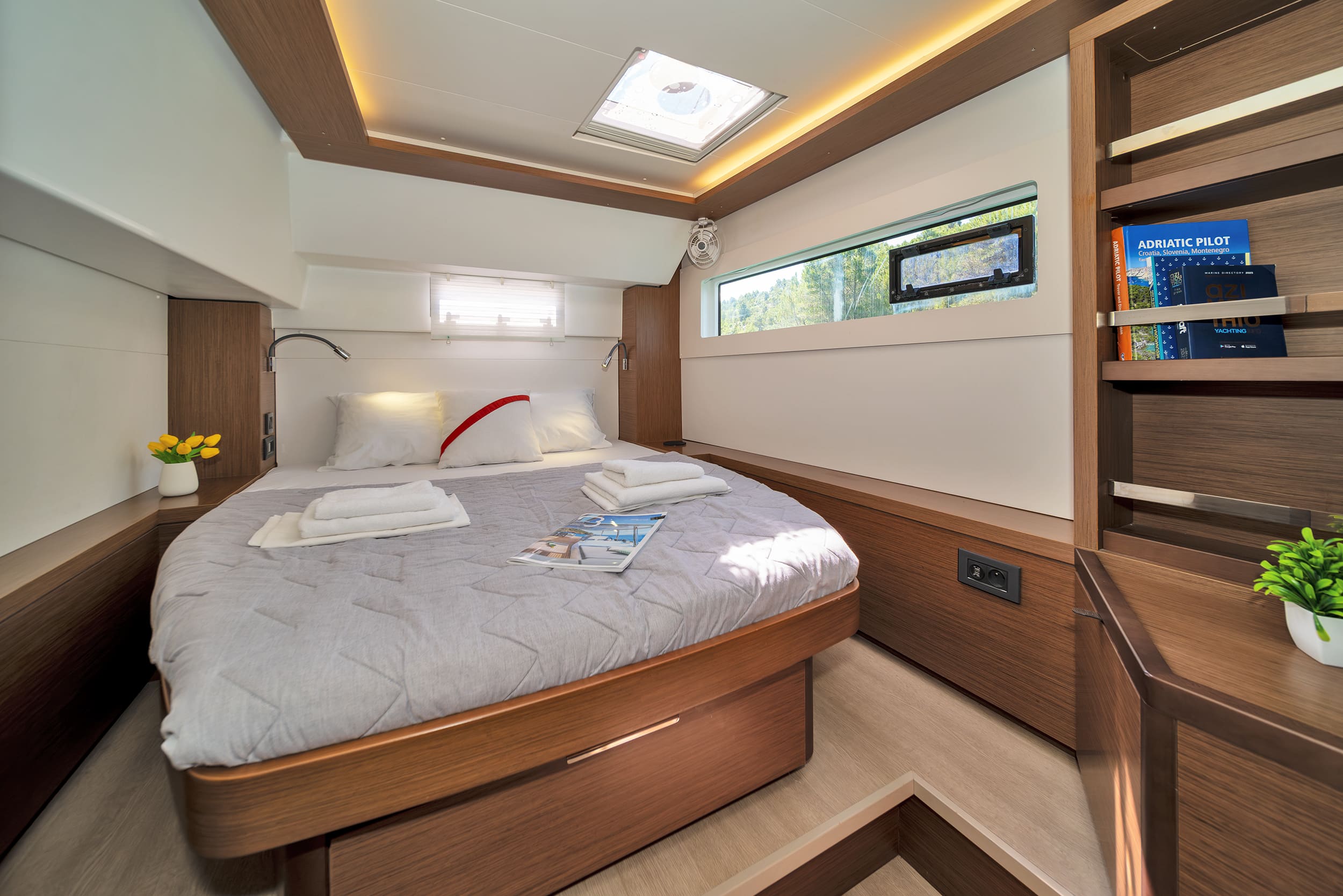 Lagoon 46 - 4 + 2 cab. — photo 23