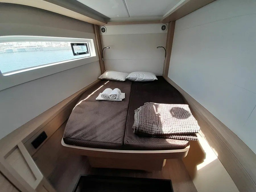 Lagoon 46 - 4 + 2 cab. — photo 15