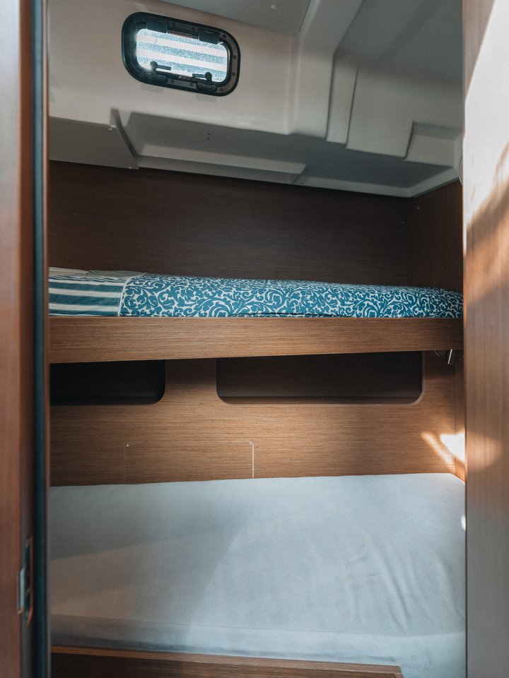 Oceanis 51.1 - 5 + 1 cab. — photo 19