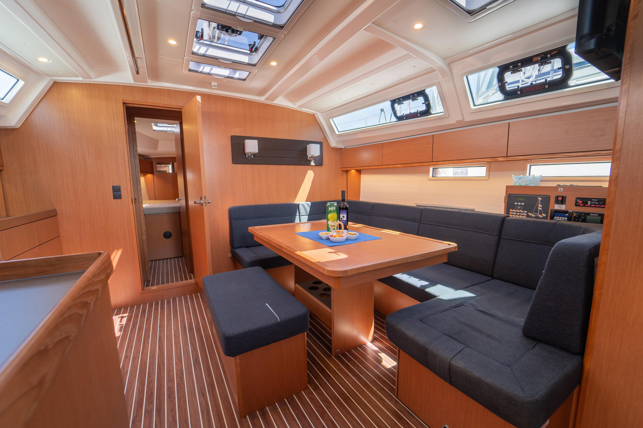 Bavaria Cruiser 46 - 4 cab. — photo 15