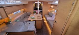 Dufour 37 - 3 cab. — photo 7