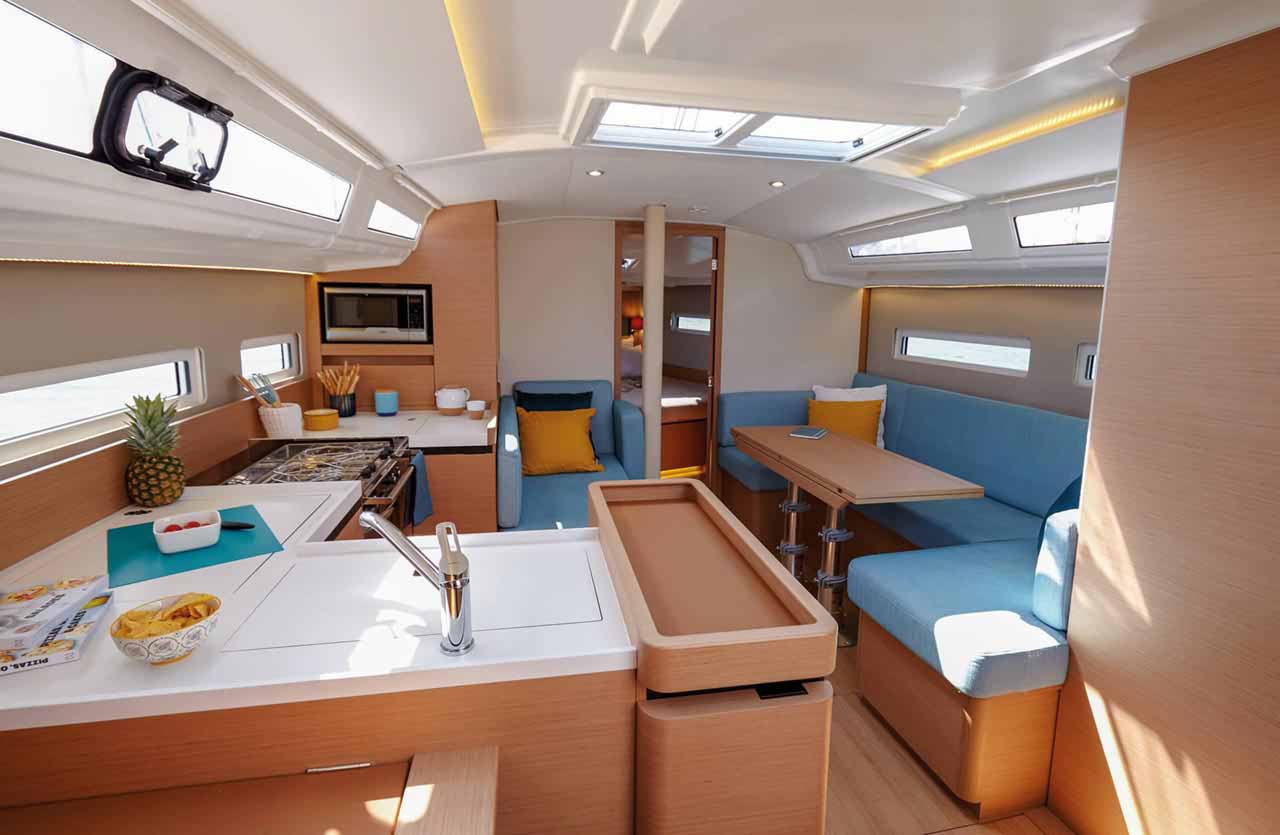 Sun Odyssey 410 - 3 cab. — photo 7