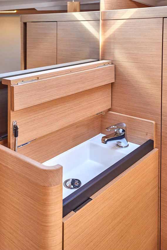 Sun Odyssey 410 - 3 cab. — photo 13