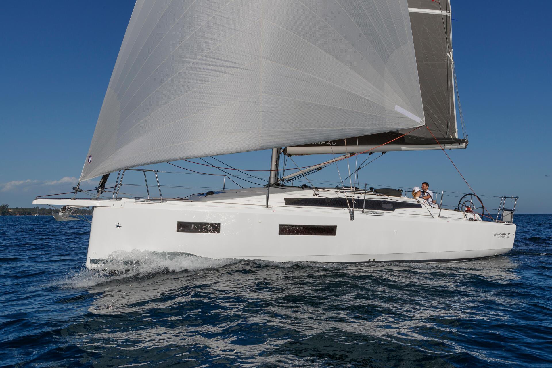 Sun Odyssey 350 - 3 cab. — photo 5