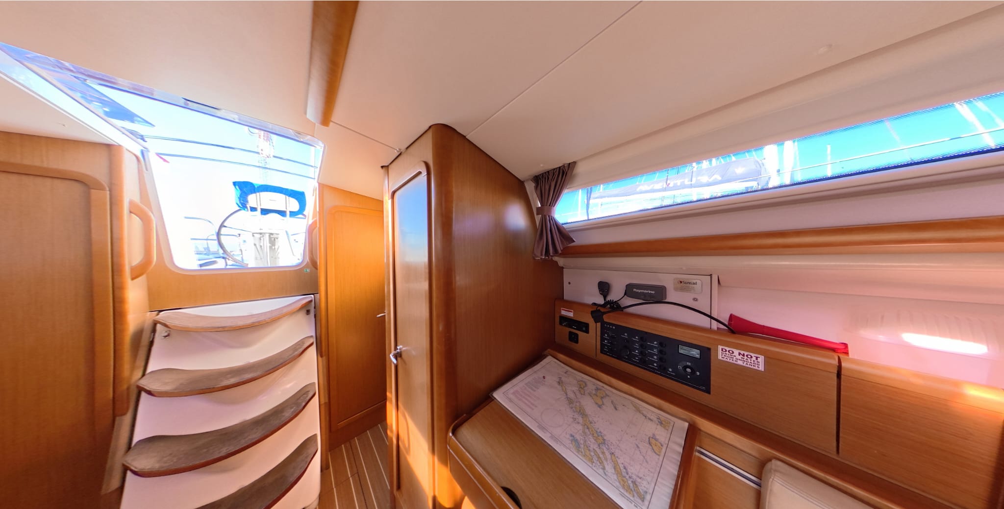 Sun Odyssey 36i — photo 10