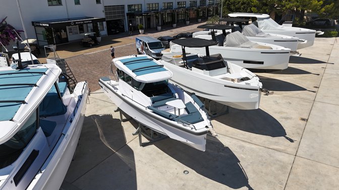 Axopar 29 XC Cross Cabin — photo 2