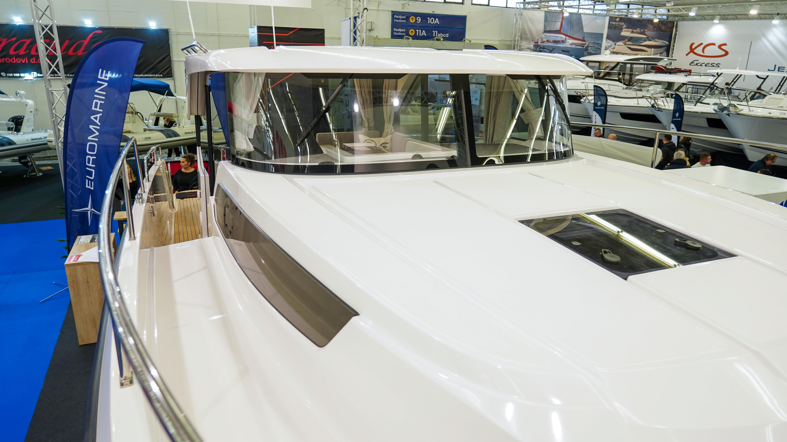 Delphia 10 Sedan — photo 13