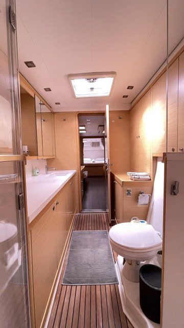 Lagoon 450 F - 3 + 1 cab. — photo 19