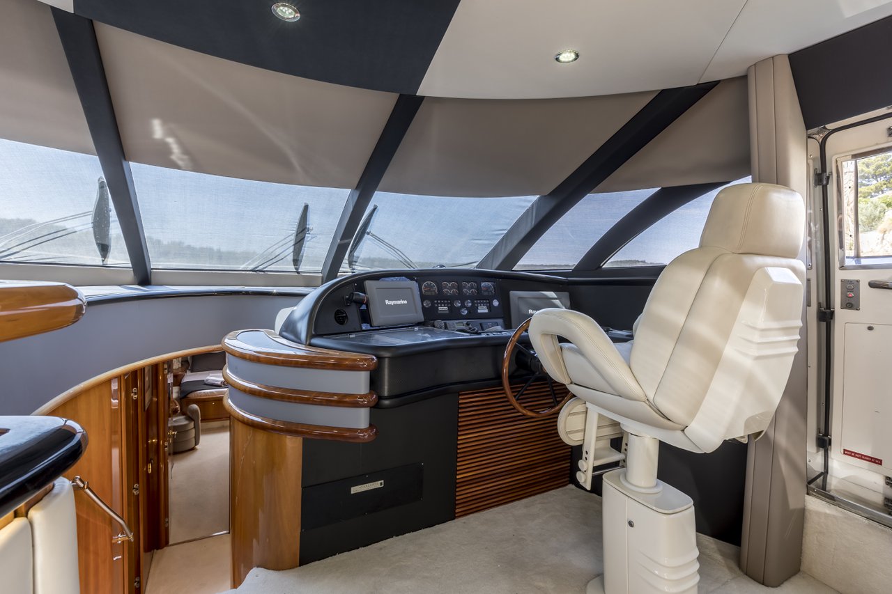 Sunseeker Manhattan 84 — photo 22
