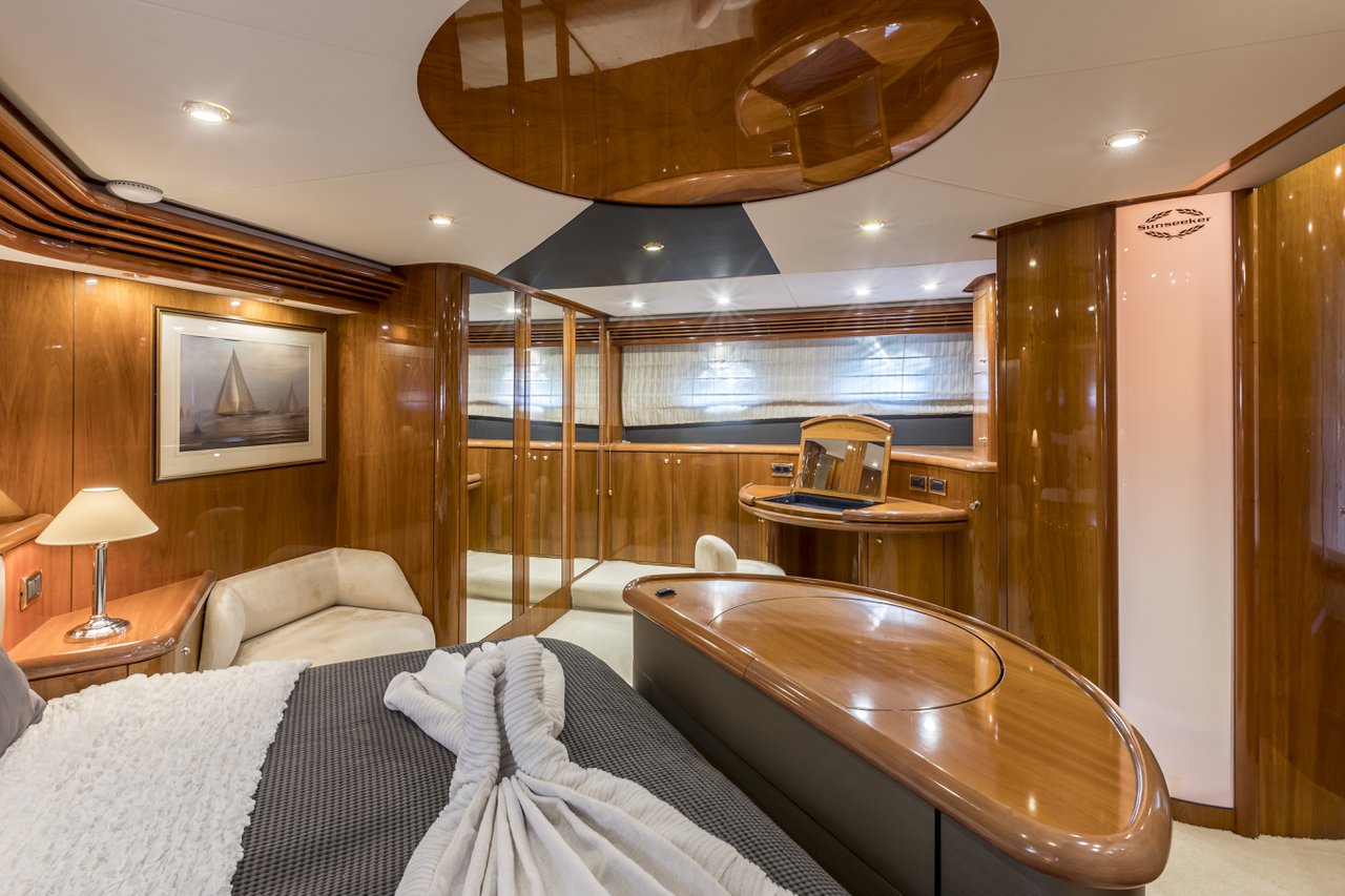 Sunseeker Manhattan 84 — photo 25