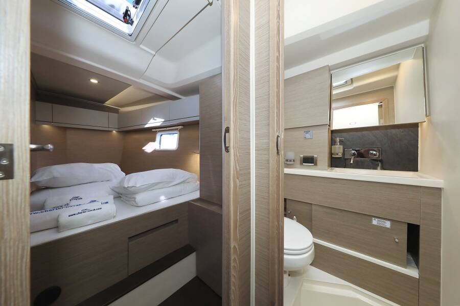 Hanse 508 - 5 + 1 cab. — photo 12