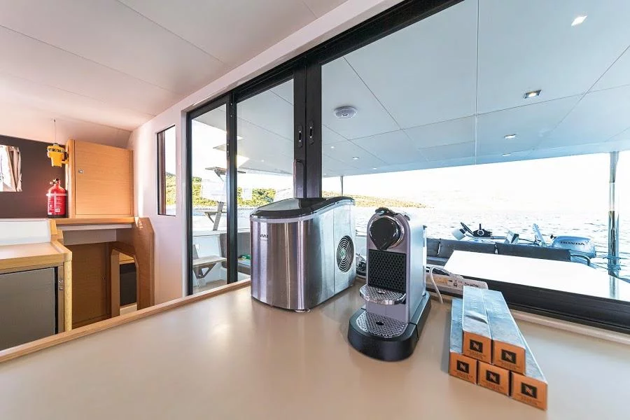 Dufour 48 Catamaran - 4 + 2 cab. (Mark)  - 14