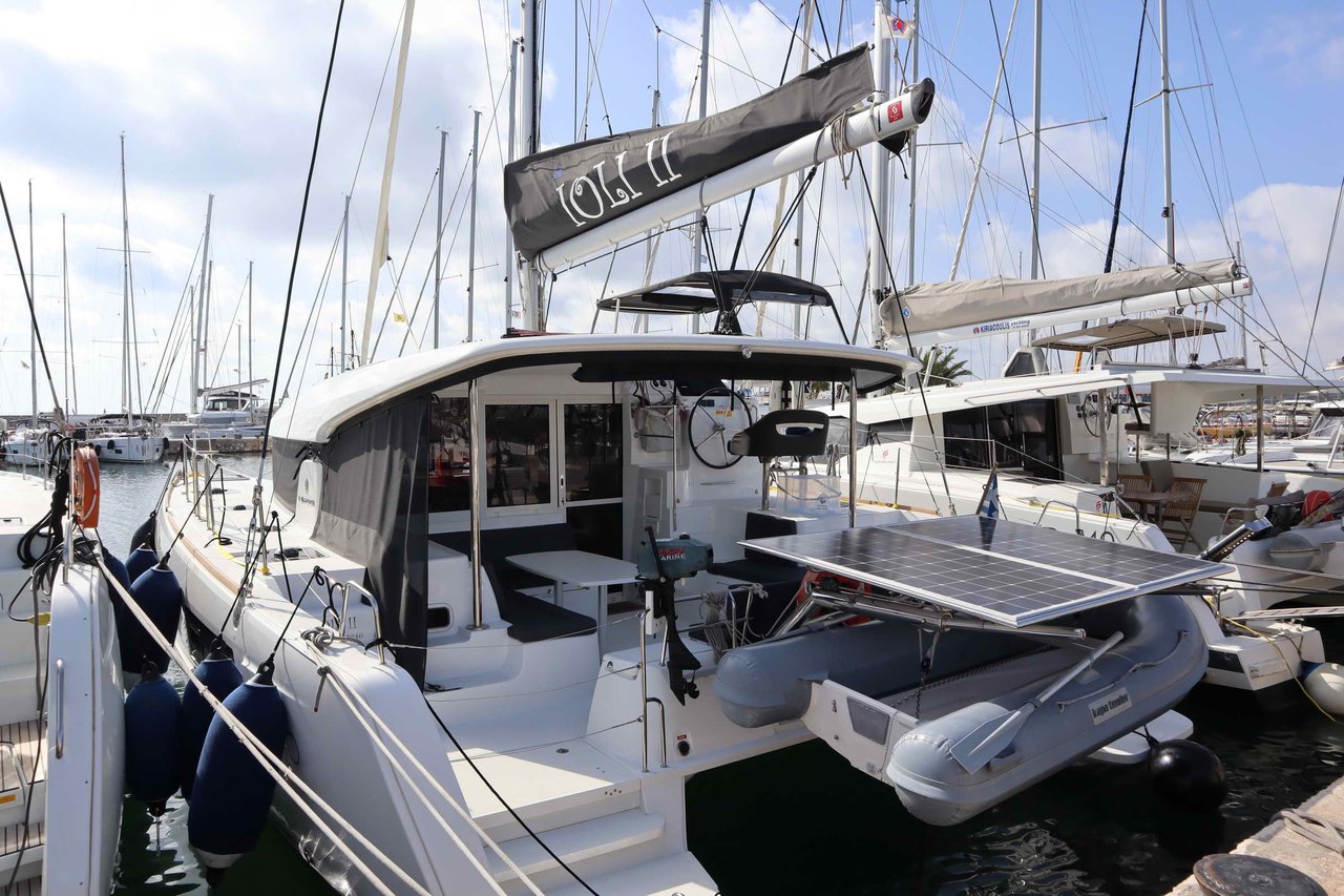 Lagoon 40 - 4 cab. — photo 1