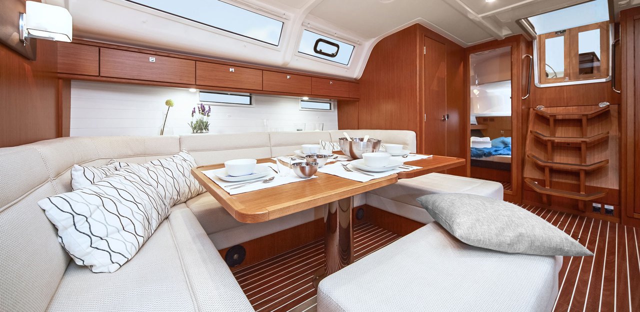 Bavaria Cruiser 51 — photo 16