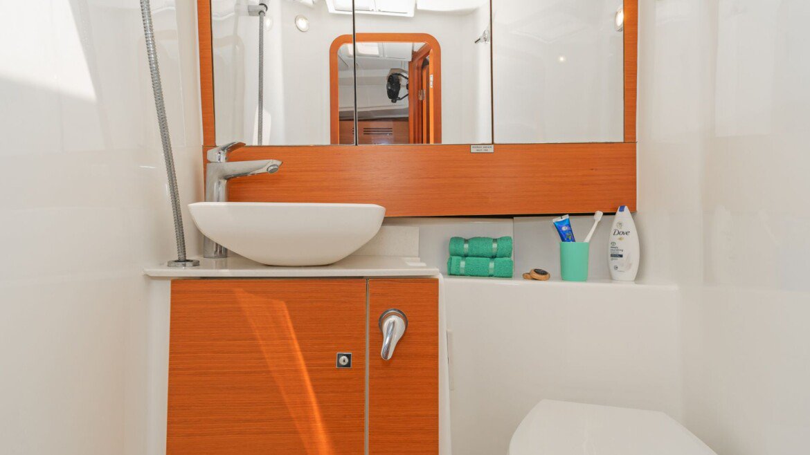 Dufour 430 — photo 8