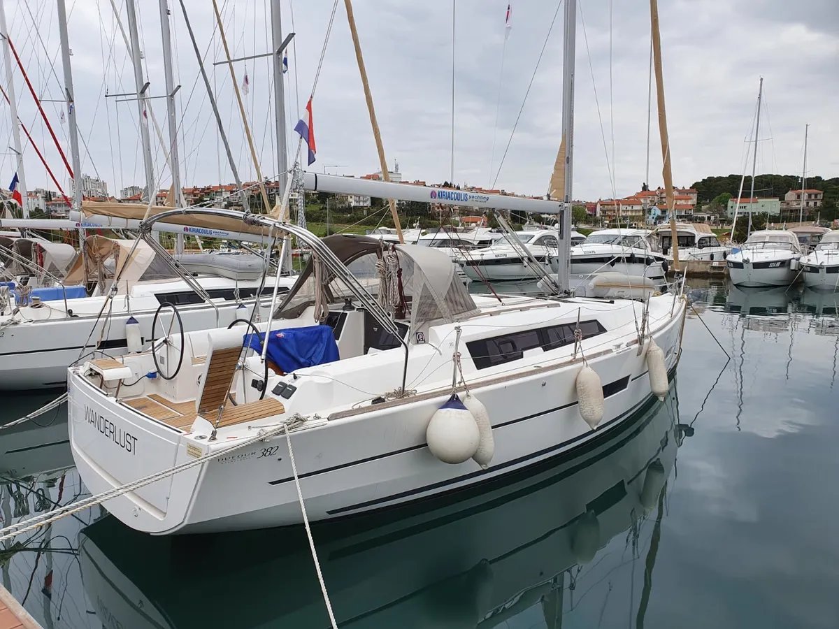 Dufour 382 GL — photo 3