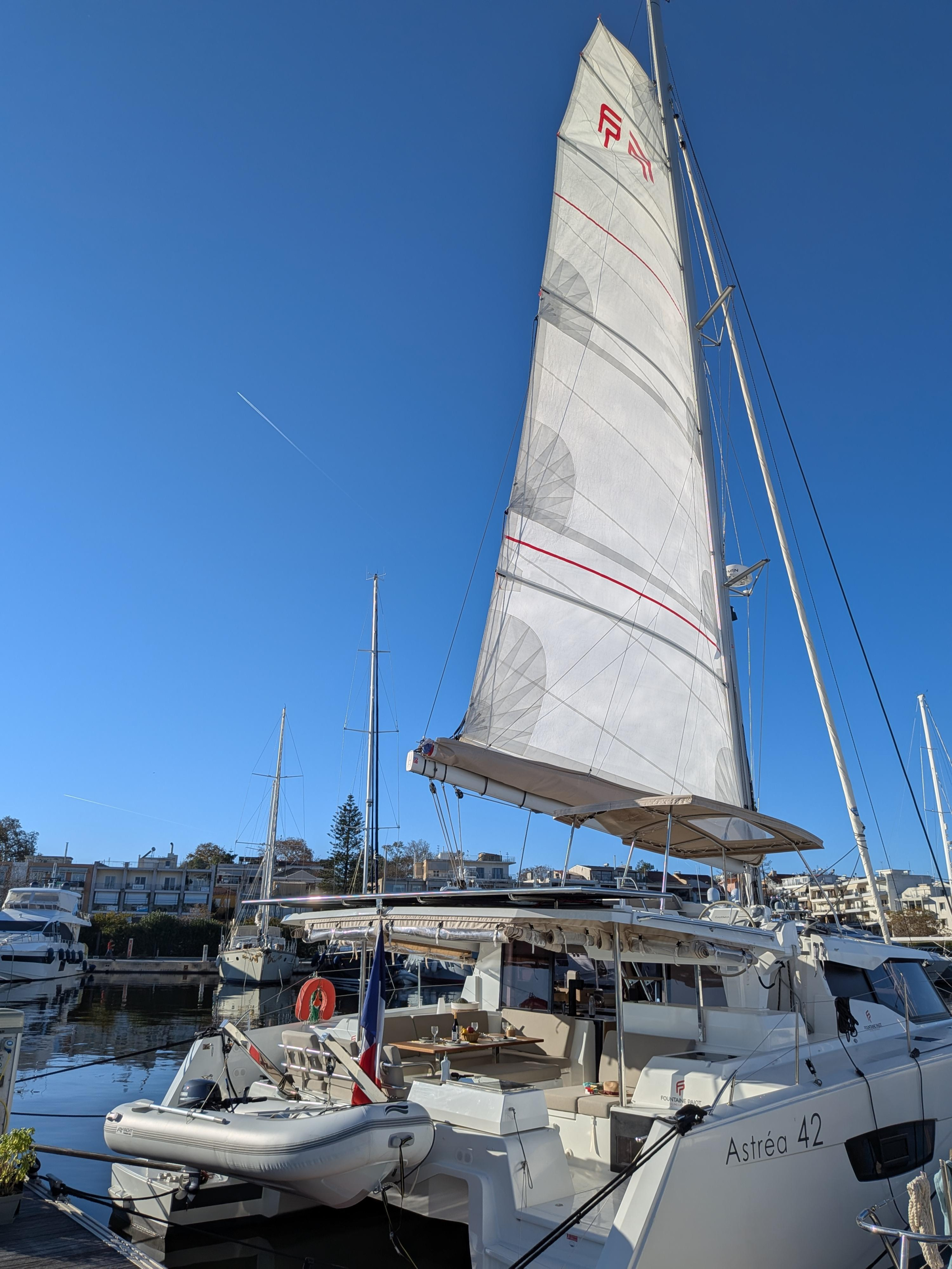 Fountaine Pajot Astrea 42 — photo 4