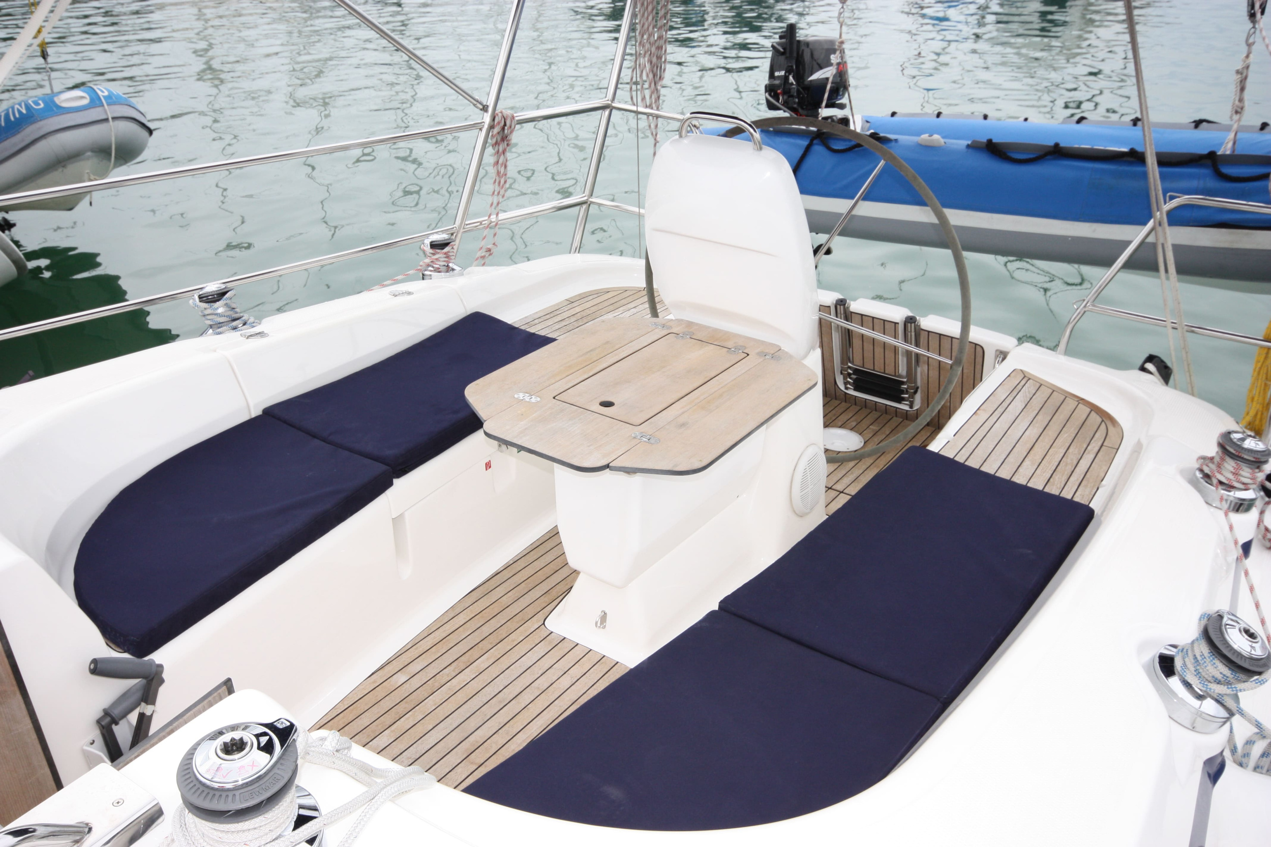 Bavaria Cruiser 34 — photo 7