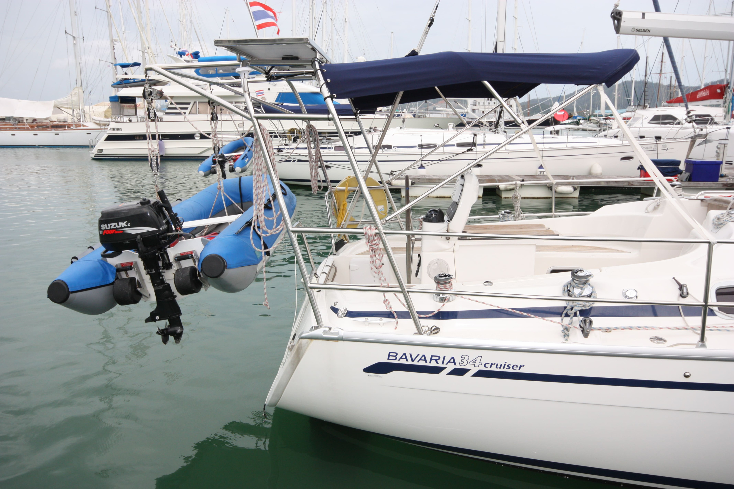 Bavaria Cruiser 34 — photo 9