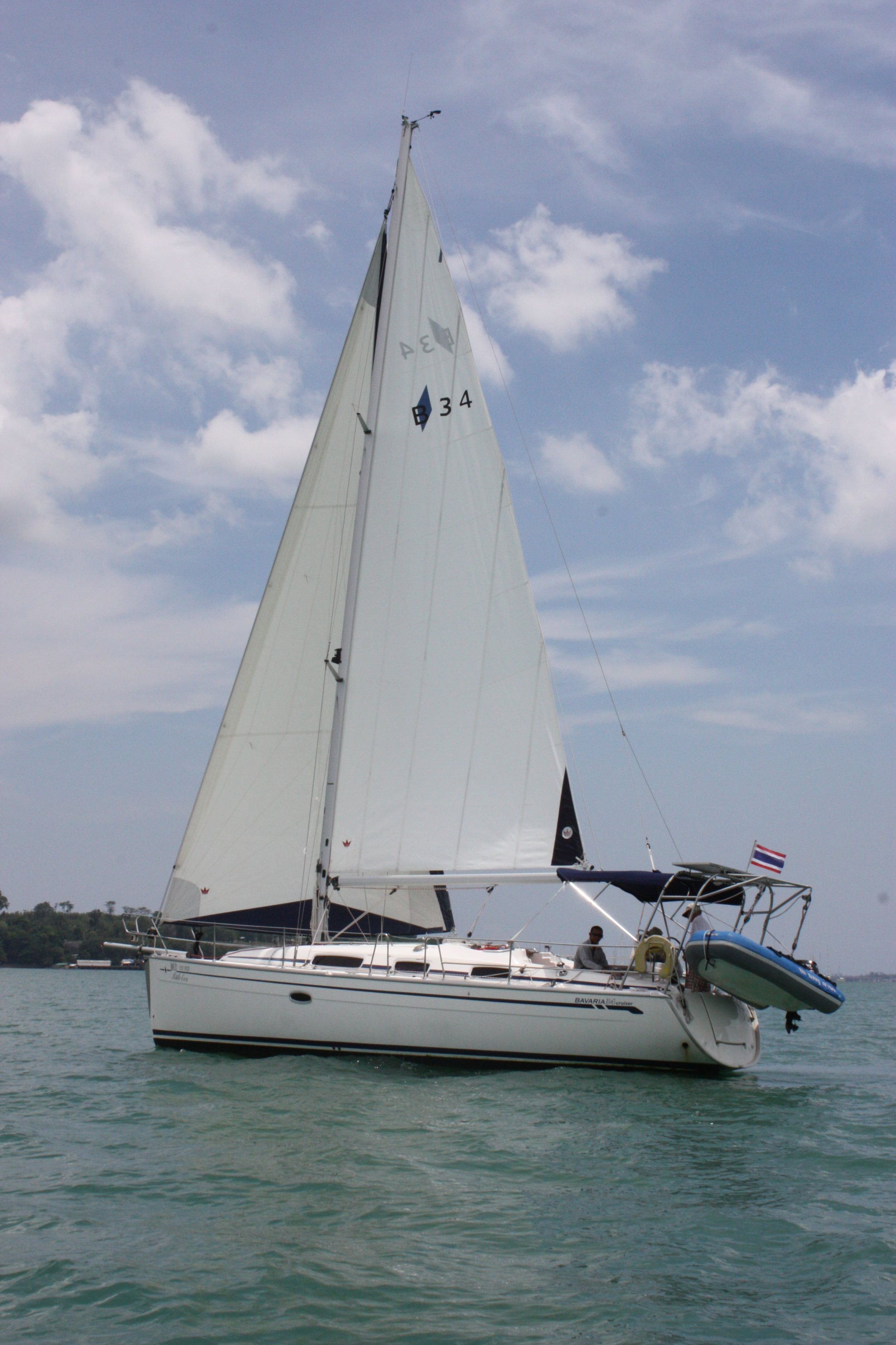 Bavaria Cruiser 34 — photo 10