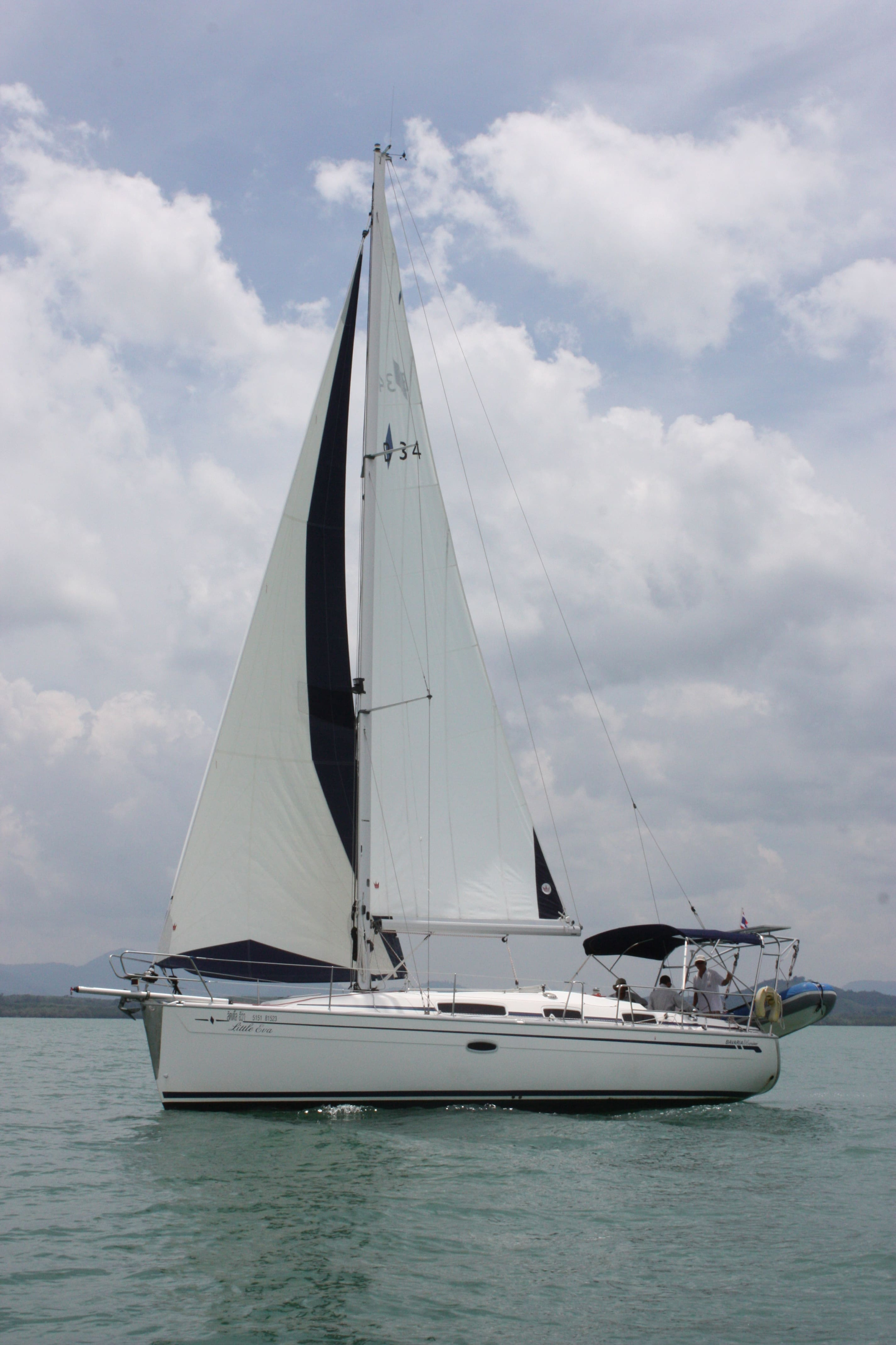 Bavaria Cruiser 34 — photo 12