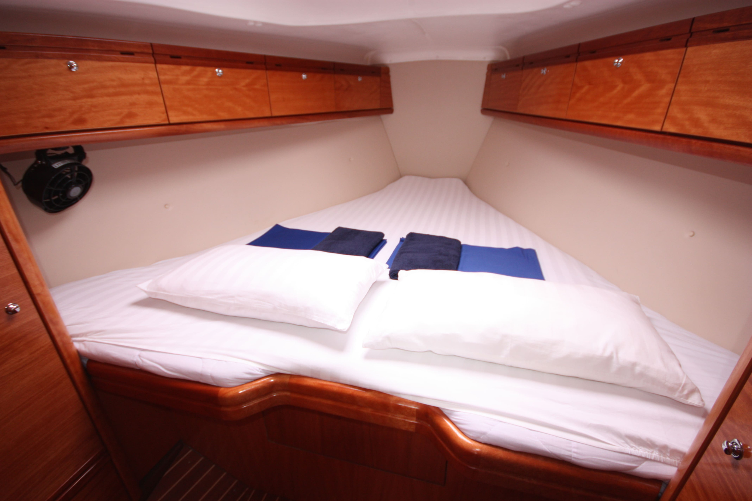 Bavaria Cruiser 34 — photo 15