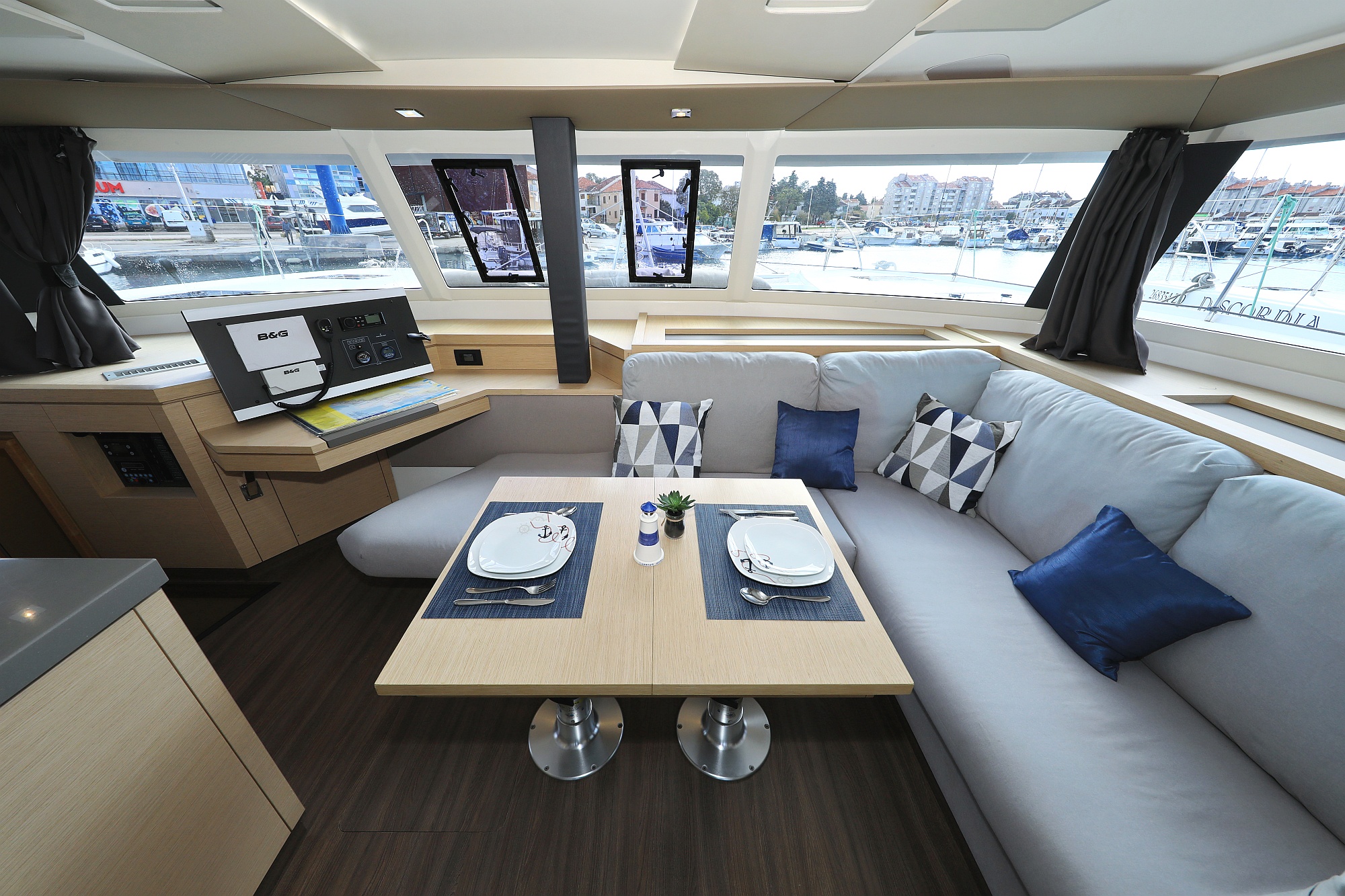 Photo #9 - Fountaine Pajot Saona 47 Quintet - 5 + 1 cab. (Aquarius) en Biograd - 44358