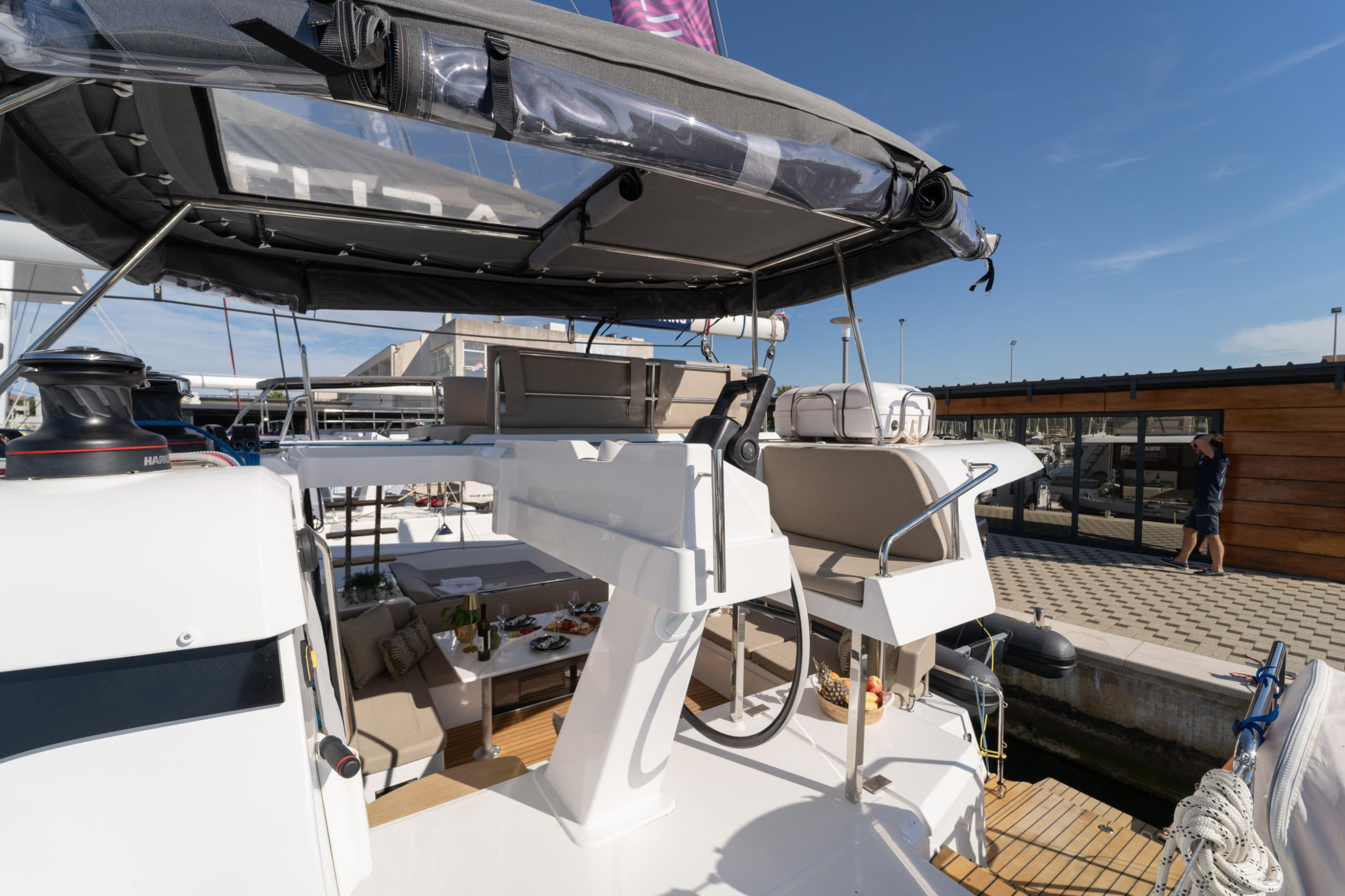 Aventura 37 - 3 cab. — photo 8