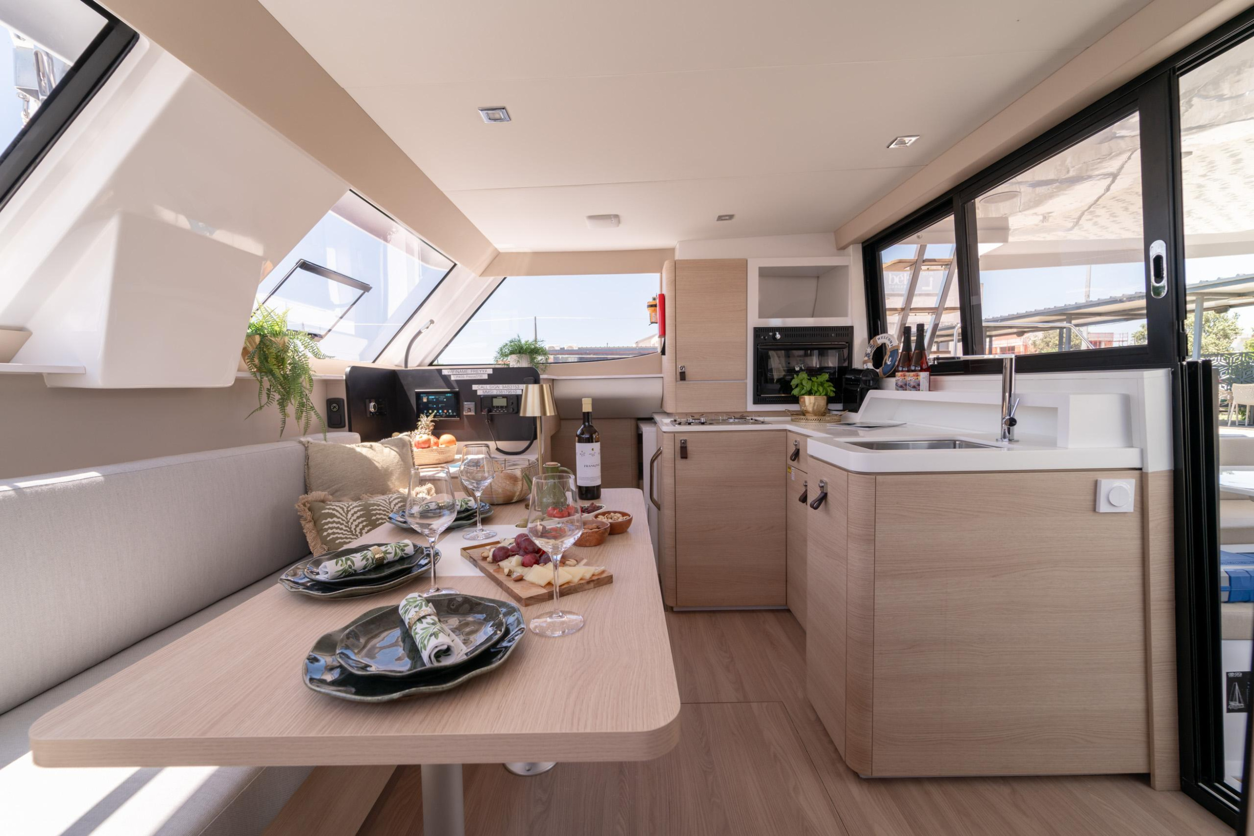 Aventura 37 - 3 cab. — photo 16