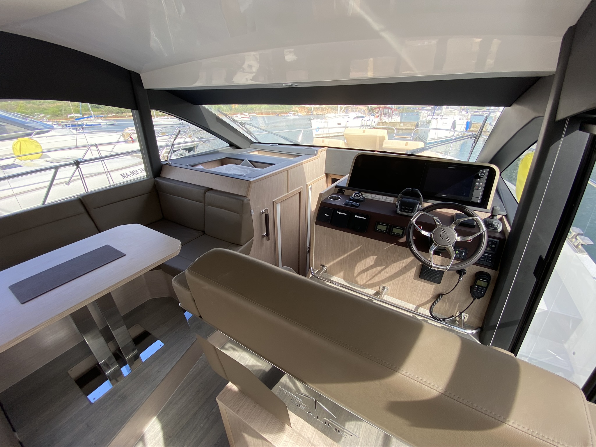 Sealine F430 — photo 7