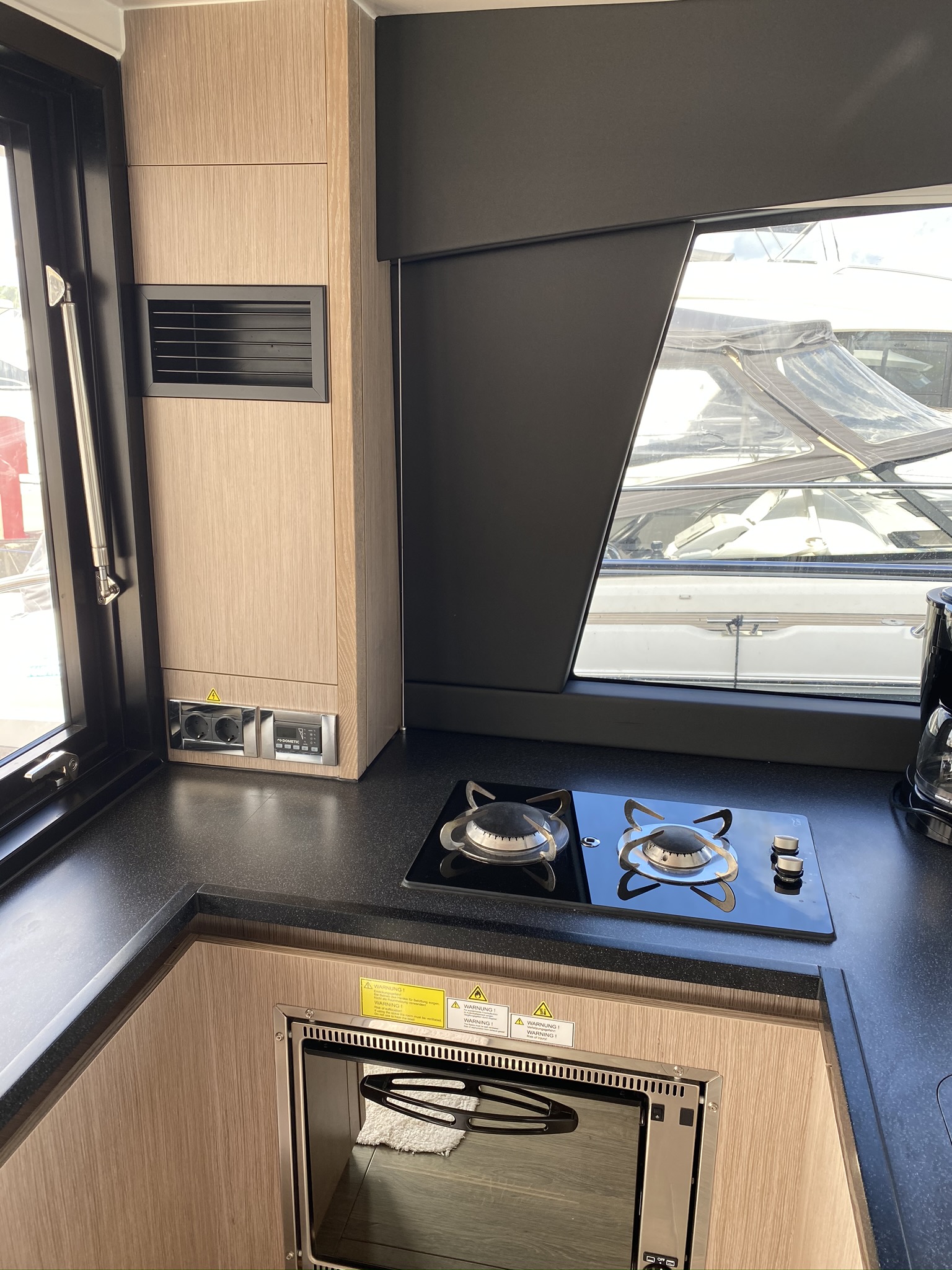 Sealine F430 — photo 9