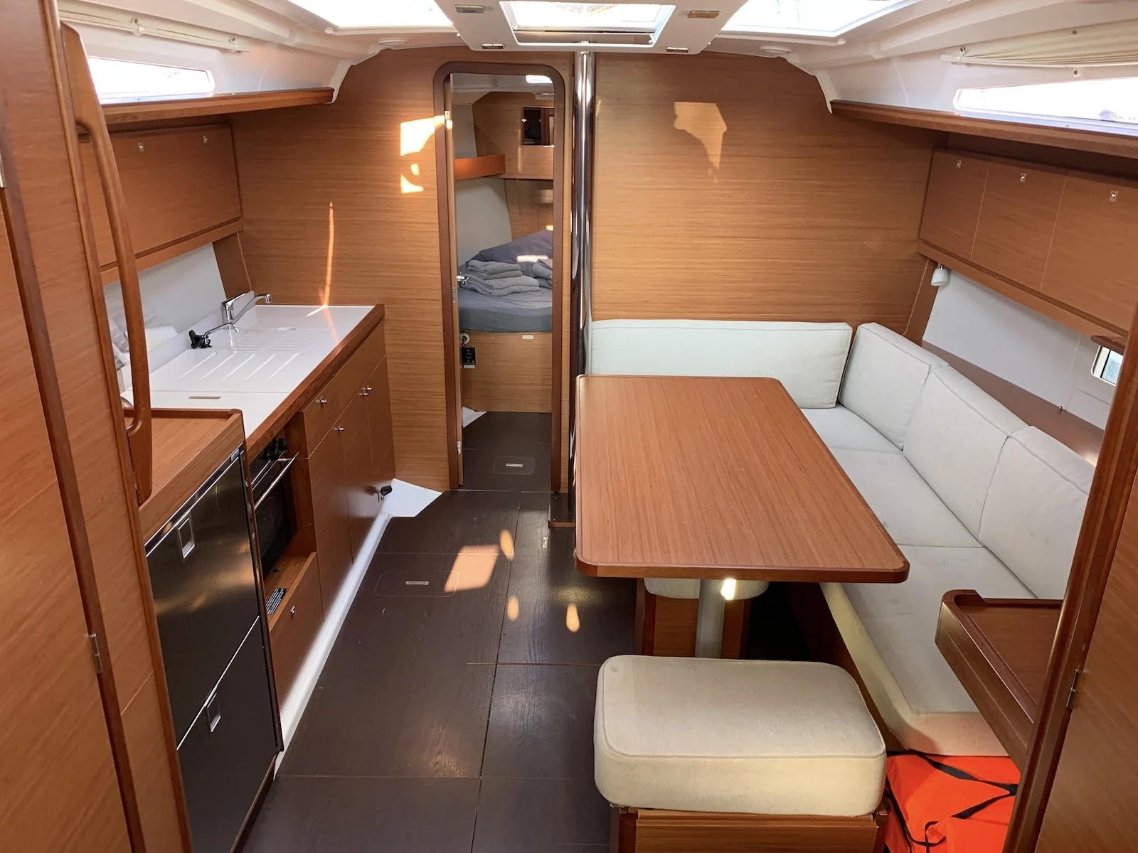 Dufour 390 GL (Barracuda)  - 6