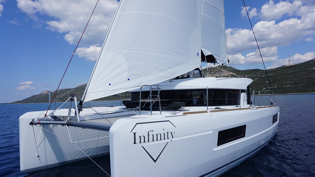 Photo #3 - Lagoon 40 - 4 cab. (Infinity) en Zadar - 44420