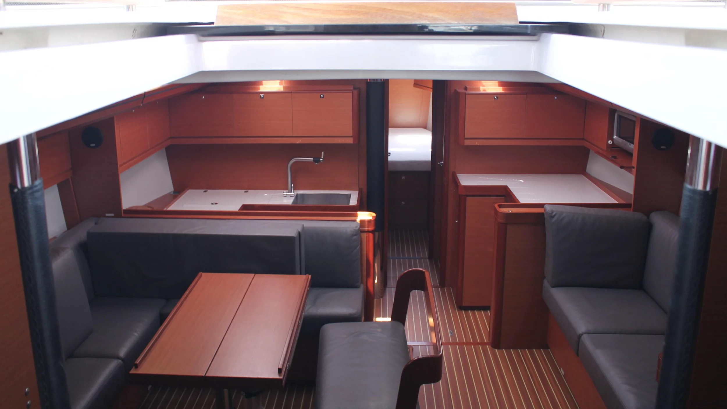 Dufour 520 GL (Holiday Planet)  - 4