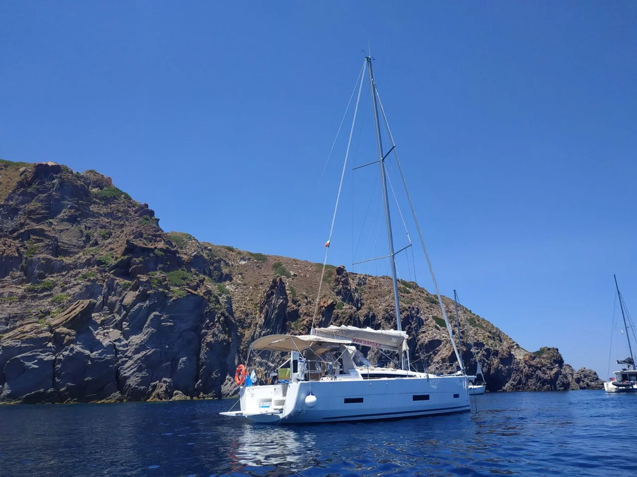 Dufour 390 GL (Friend Planet)  - 0