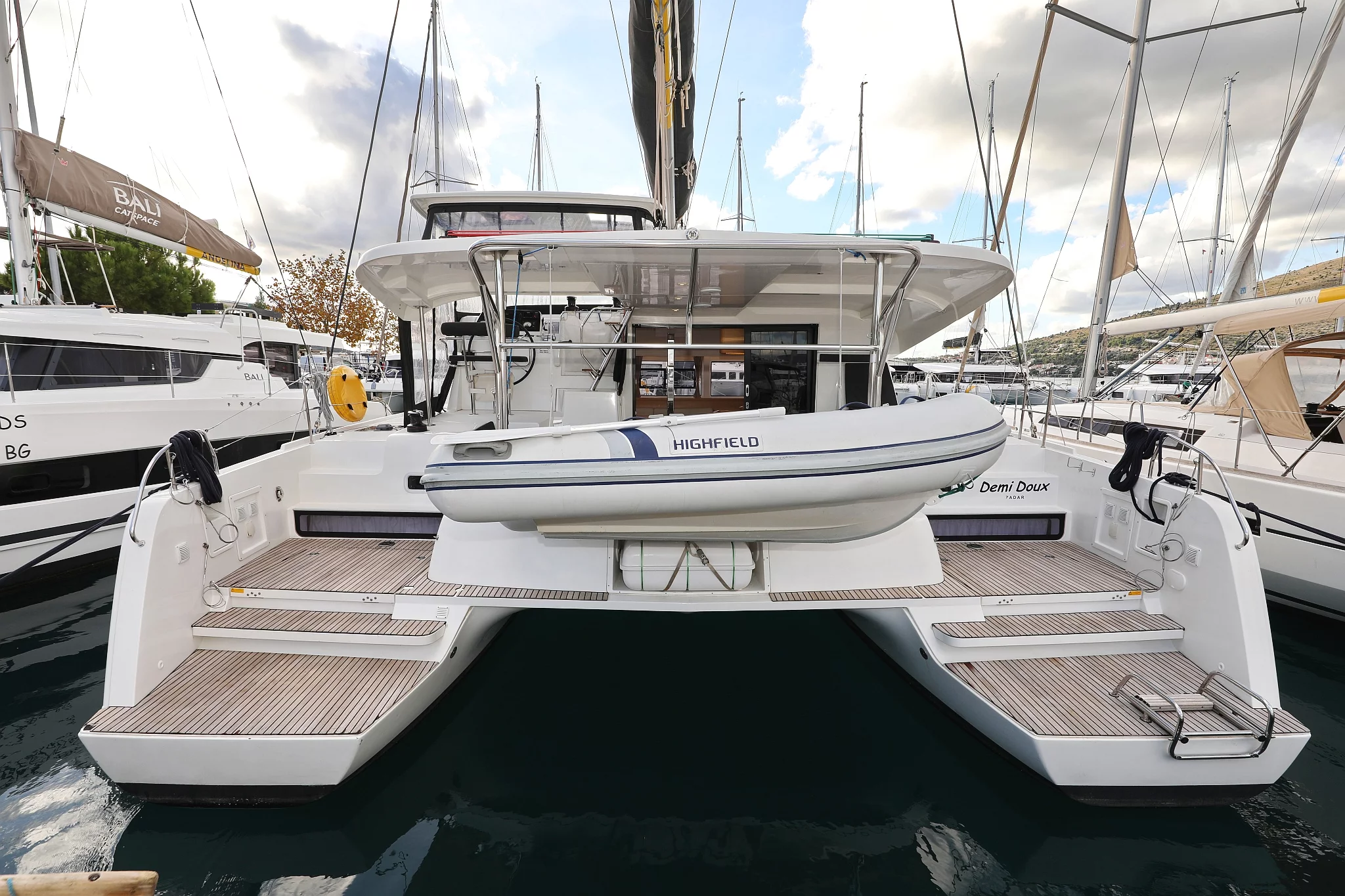 Lagoon 42 - 4 + 2 cab. (Demi Doux)  - 0