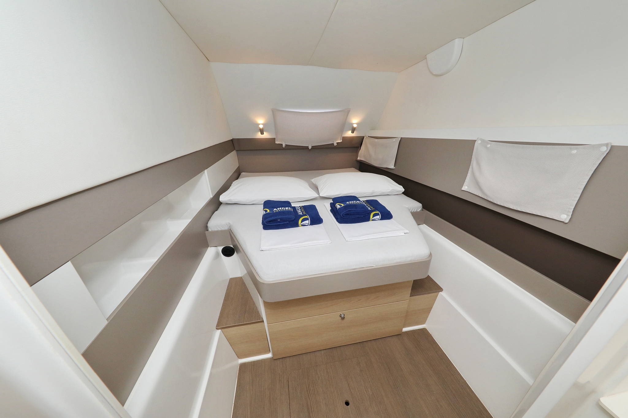 Photo #24 - Bali 4.1 - 4 cab. (Escape I) en Trogir - 44448