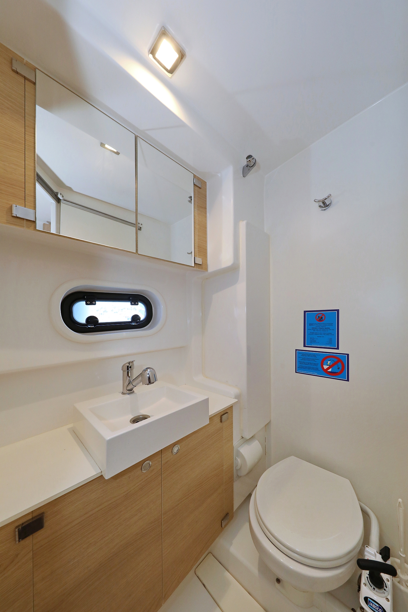Photo #37 - Bali 4.1 - 4 cab. (Escape I) en Trogir - 44448