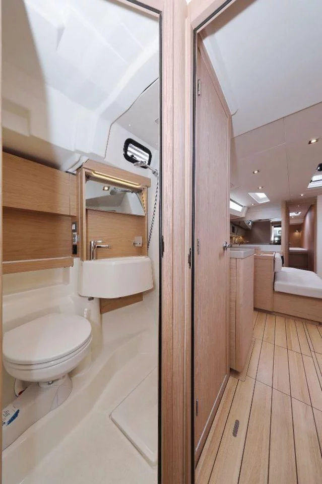 Oceanis 51.1 - 5 + 1 cab. (Zephyr B)  - 44