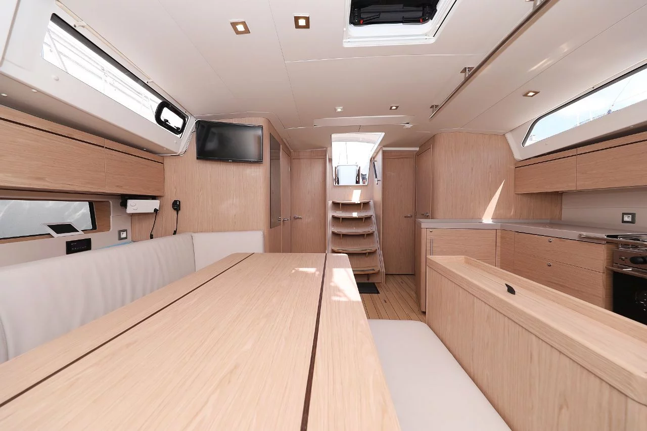 Oceanis 46.1 (Mr.White)  - 5