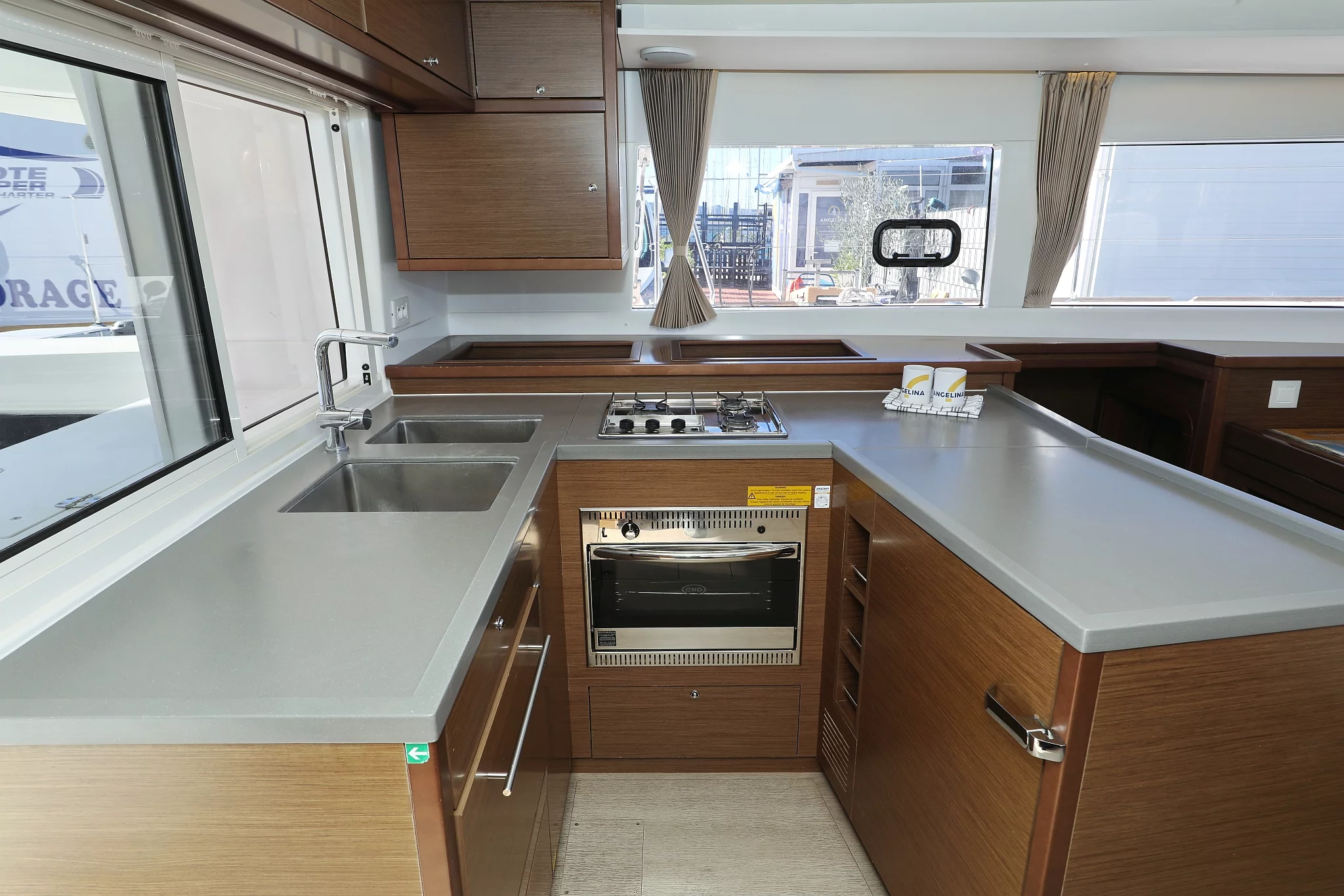 Lagoon 450 S - 4 + 2 cab. (Adriatic Queen)  - 17