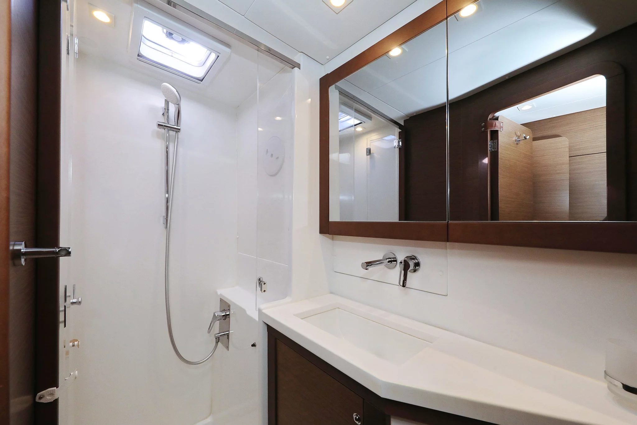 Lagoon 450 S - 4 + 2 cab. (Adriatic Queen)  - 35