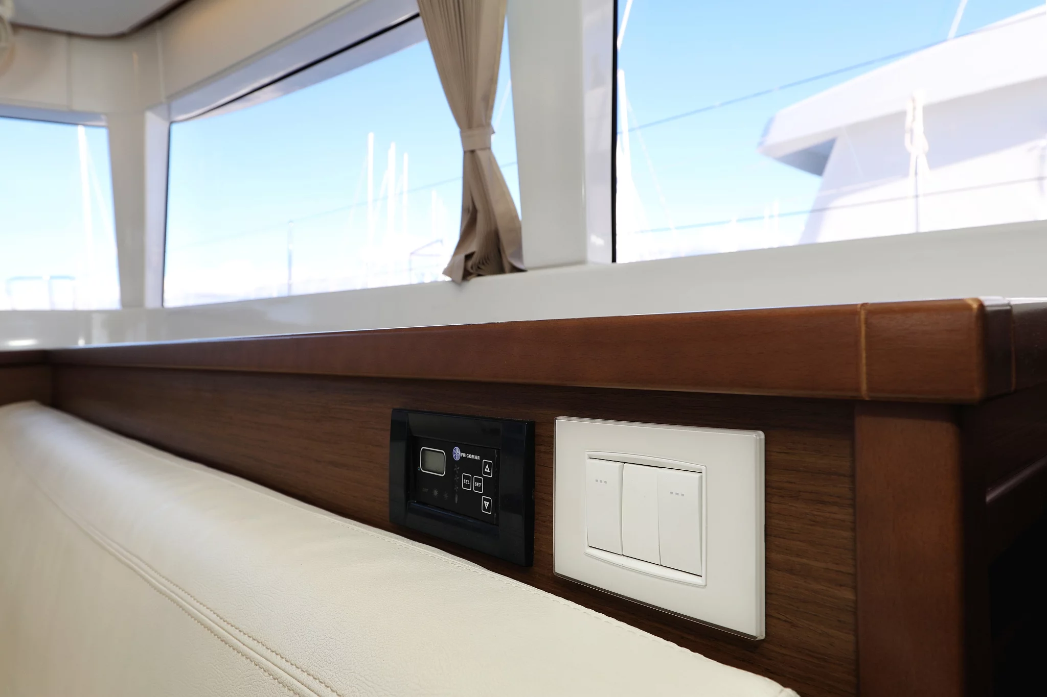 Lagoon 450 S - 4 + 2 cab. (Adriatic Queen)  - 38