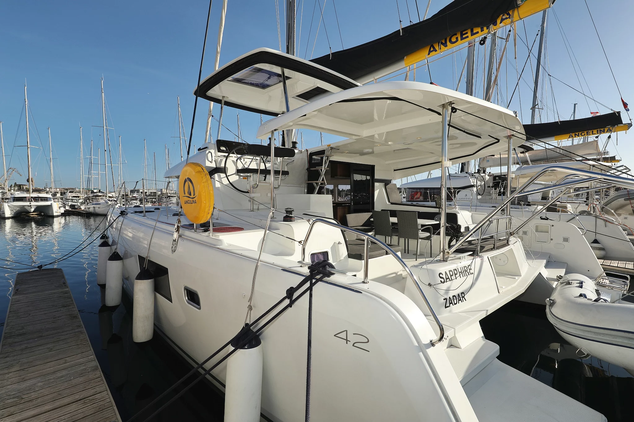 Lagoon 42 - 4 + 2 cab. (Sapphire)  - 31