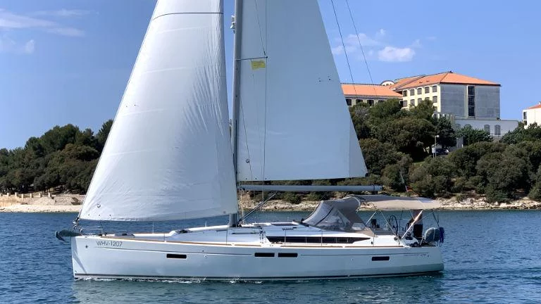 Sun Odyssey 479 - 4 cab. (Vencel)  - 4