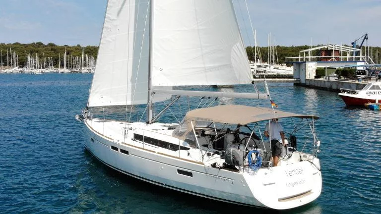 Sun Odyssey 479 - 4 cab. (Vencel)  - 6
