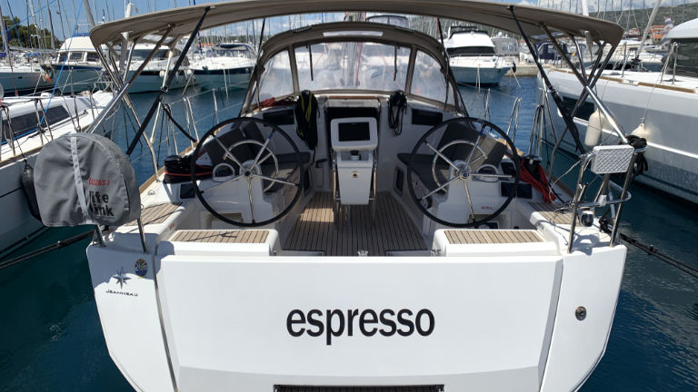 Photo #1 - Sun Odyssey 419 - 3 cab. (Espresso) in Rogoznica - 44525